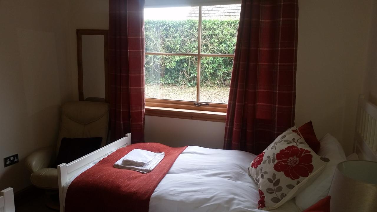 The Birdcage Guest House Cornhill on Tweed Екстер'єр фото